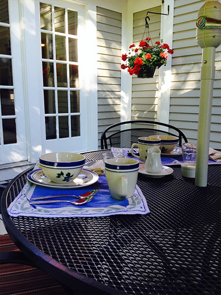 Breakfast Outside at The James Place Inn